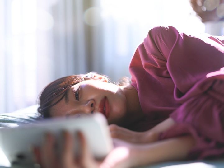 北海道在住・33歳女性が実家暮らしを選ぶ理由とは？ All About ニュース編集部が実施した「実家暮らし」に関する調査から、現在実家暮らしをしている人の生活費や将来の計画などを紹介します。