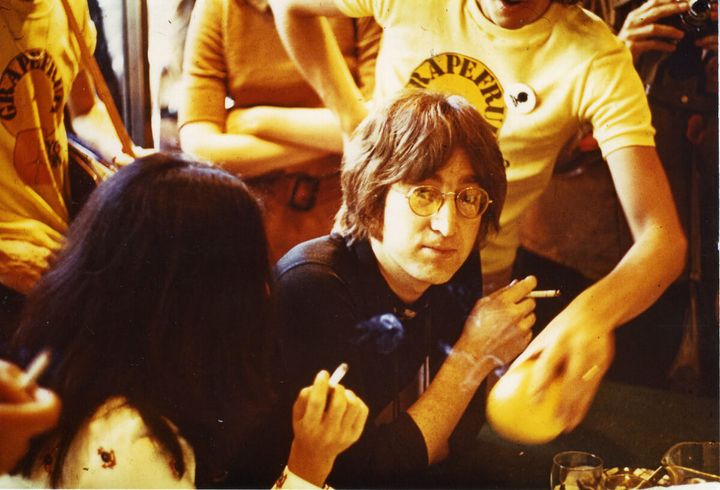 251204-john-lennon-01.jpg