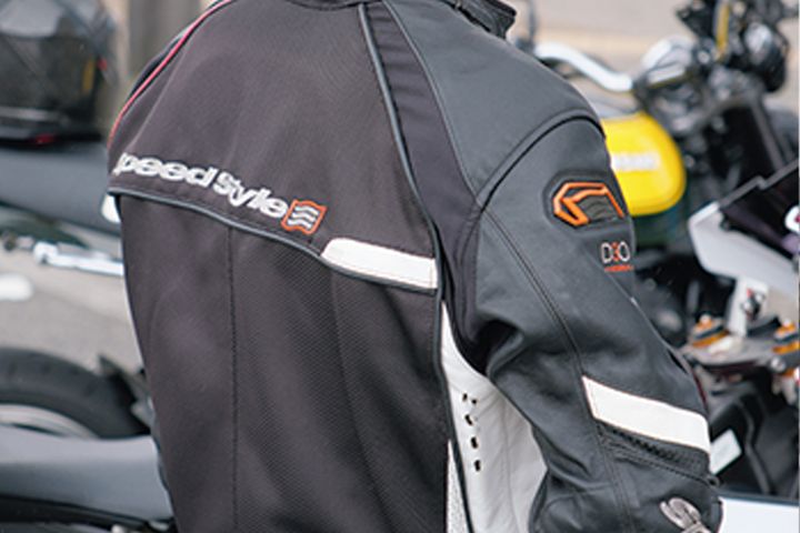 秋のベストシーズン！愛車に合わせたこだわりライディングスタイル8選