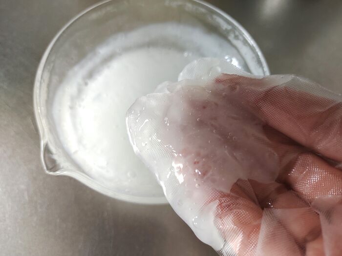 【裏ワザ】クエン酸＋片栗粉で作る〈とろとろジェル掃除〉がとにかく万能でした♡