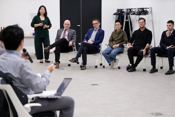 日本酒造組合中央会が海外トップソムリエを招聘し、宮城・秋田の蔵元ツアーを開催