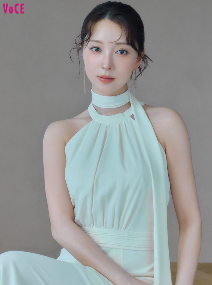 麻亜里、VOCEウェブで連載始めます！