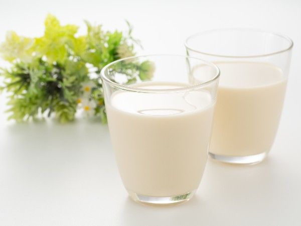 朝飲む？ 夜飲む？ 豆乳の効果的な飲み方とは？
