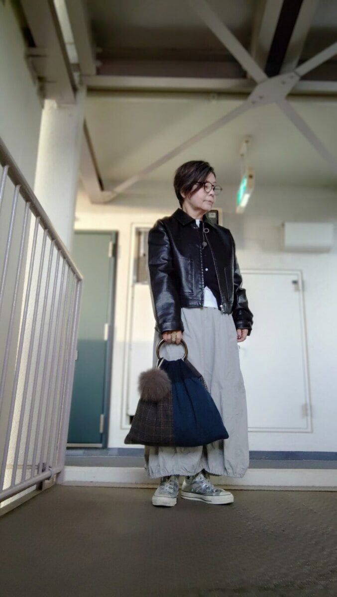 礒部さんのショートジャケットコーデ②