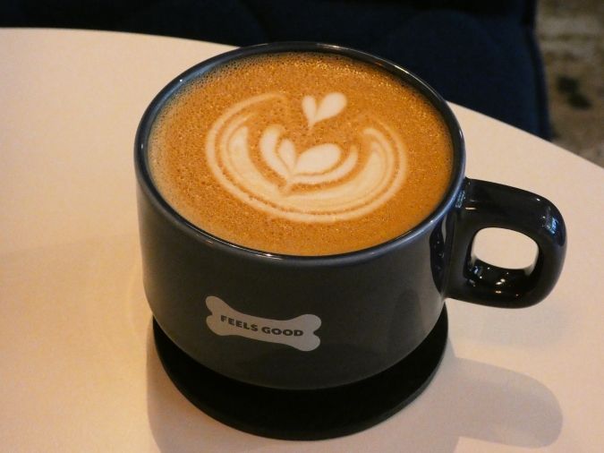 FEELS GOOD STORE（フィールズグッドストア） カフェラテ