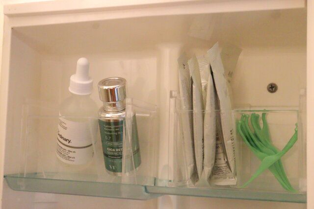 洗面鏡ナナメスタンド クリアー 使用例