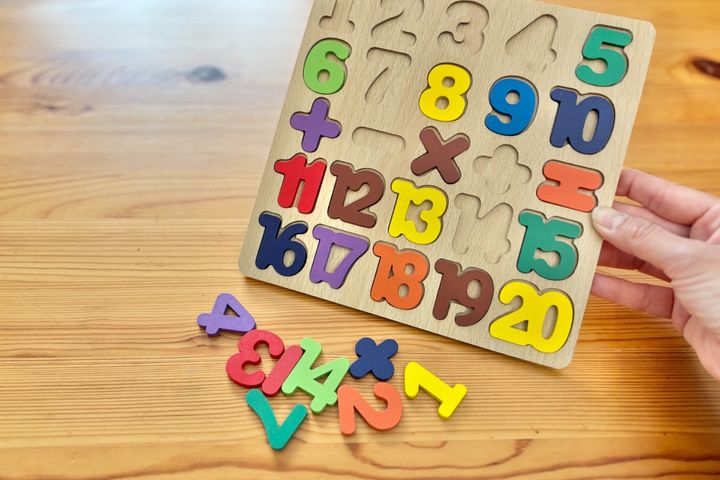 大人の脳トレにも！100均パズルのおすすめ7選【セリア・ダイソー・キャンドゥ】子ども向けも紹介