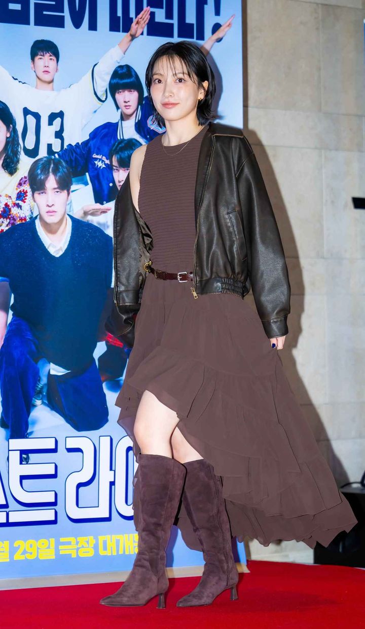 画像: 【KARA ジヨン】ブラウンを品よく遊ぶ都会派レイヤード