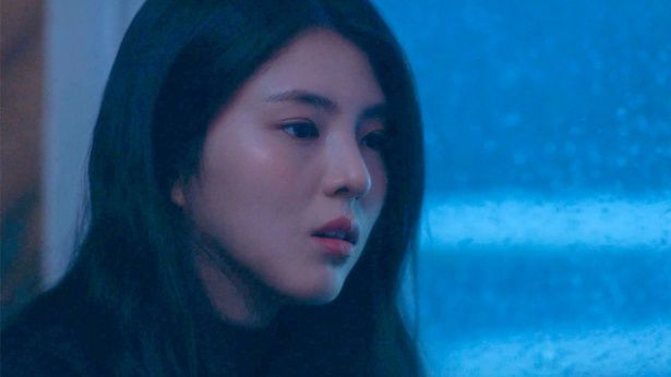 真っ直ぐにスアンヘ思いを伝えるソル [c]2025 Elles Films Co., Ltd.