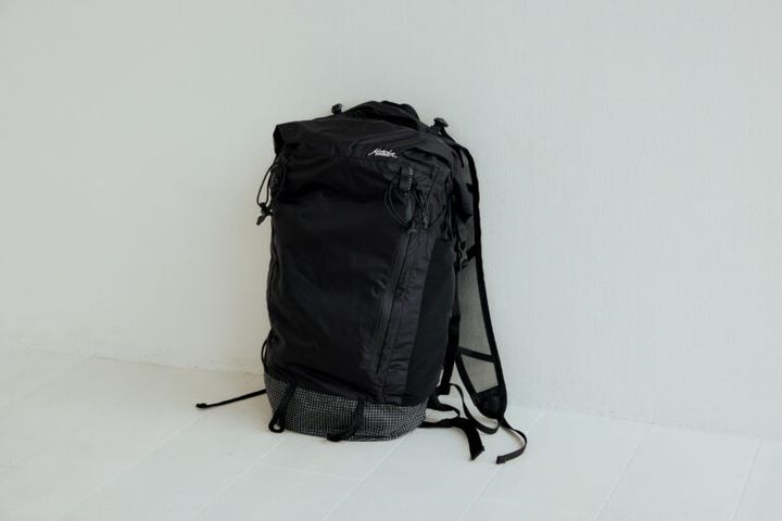 手のひらサイズになる「パッカブルリュック」
