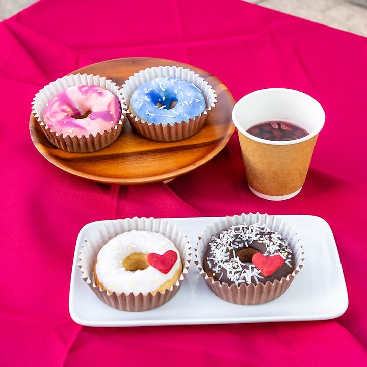 東京ミッドタウン日比谷「HOLLY JOLLY DONUTS by Vee Sweets」