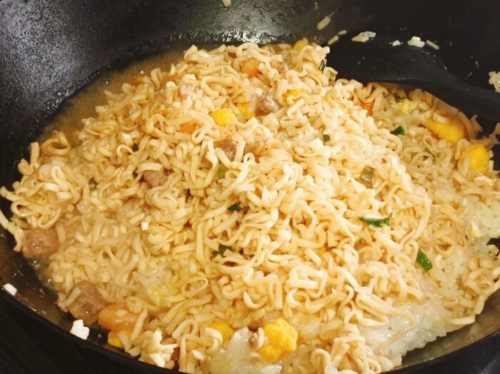 「そのまま食べるの？」いいえ、逆転アレンジします。カップ麺を激ウマにする裏ワザ2選【日清公式】