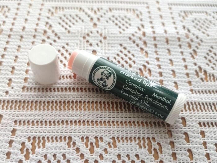 【リップクリーム容器】が便利グッズに早変わり！このサイズ感が優秀なんです♪〈活用テク〉