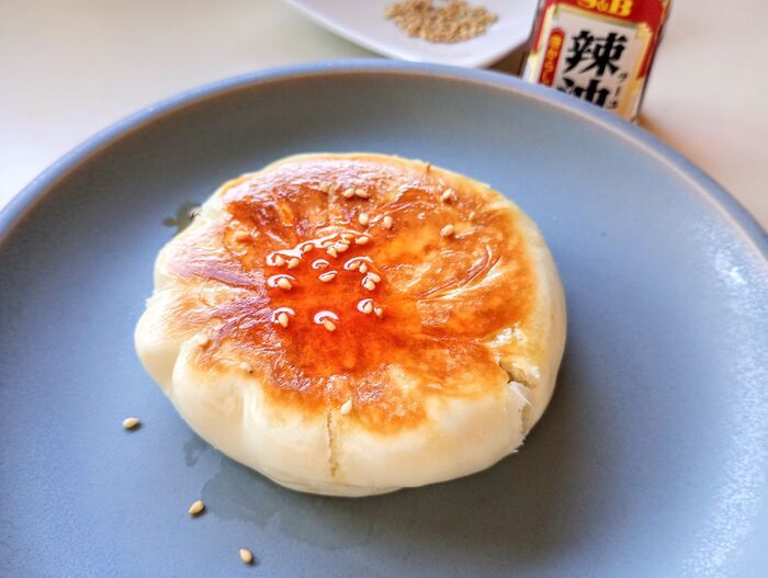 『肉まん』を押しつぶすとおいしさが覚醒！「カリカリがたまらない♡」この冬試したい食べ方をレポート！