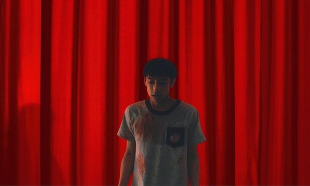 愛と疑念が対立する、衝撃の心理スリラー [c]Potocol_Flash Forward Entertainment_Harine Films_Elysiüm Ciné