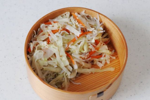 2品弁当の詰め方プロセス