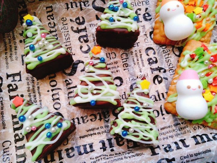 小さいサイズでかわいい！ミニシルベーヌクリスマスツリー