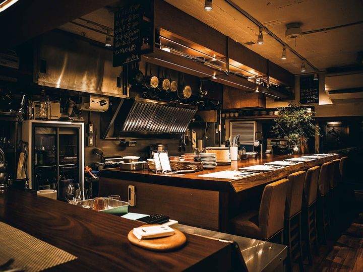 新橋『せろ』の内観