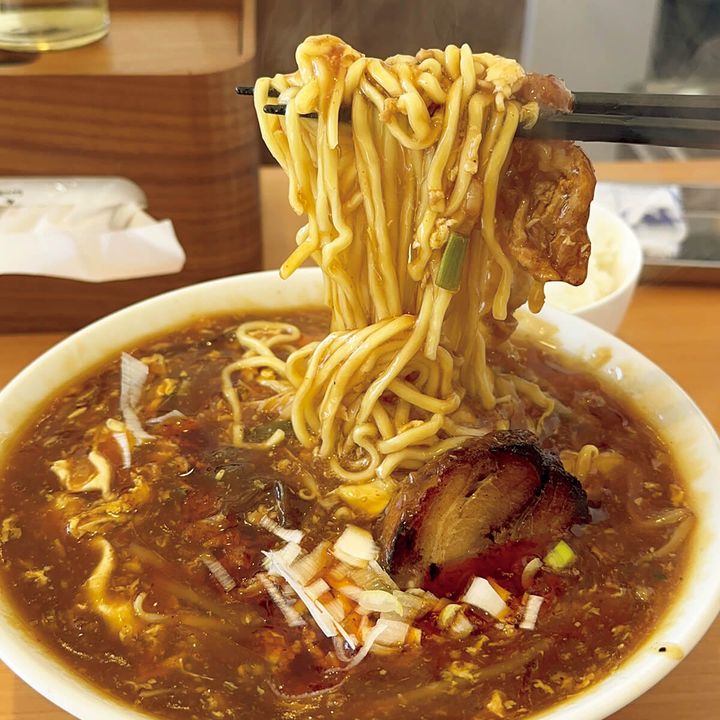 三鷹〈YOKOHAMA中華そばかみ山〉ラーメン