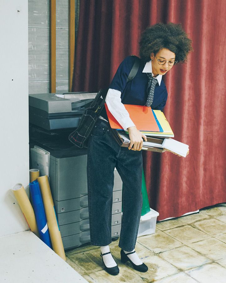 オフィスにも馴染む！ブラックデニムのコーデ【本日のFUDGE GIRL-12月7日】