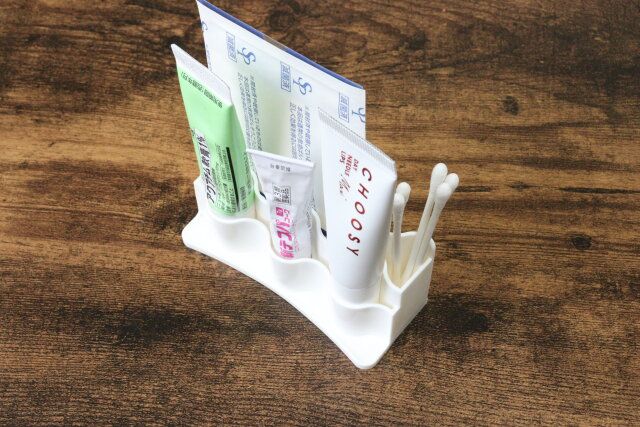 すきまにピッタリ 軟膏スタンド 使用例