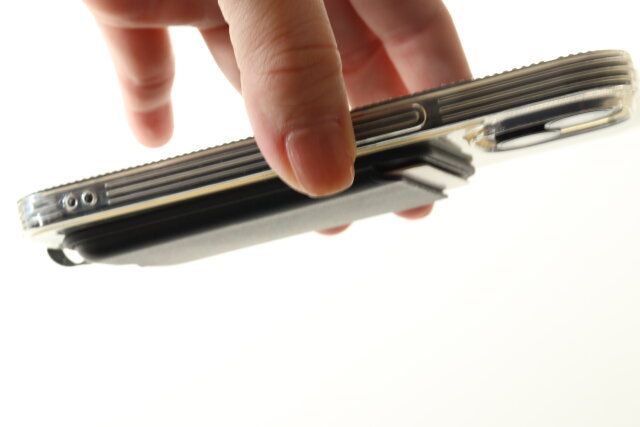 iPケース用 MagSafe対応ウォレット 落下防止タグ付き ブラック 落下しない