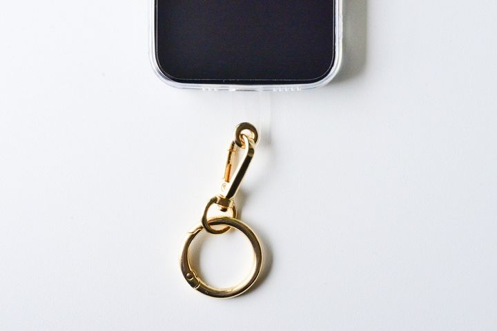 100均でストラップホールを後付け！【ダイソー・セリア・キャンドゥ】