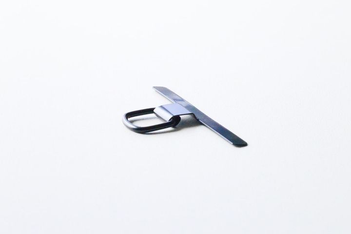 100均でストラップホールを後付け！【ダイソー・セリア・キャンドゥ】