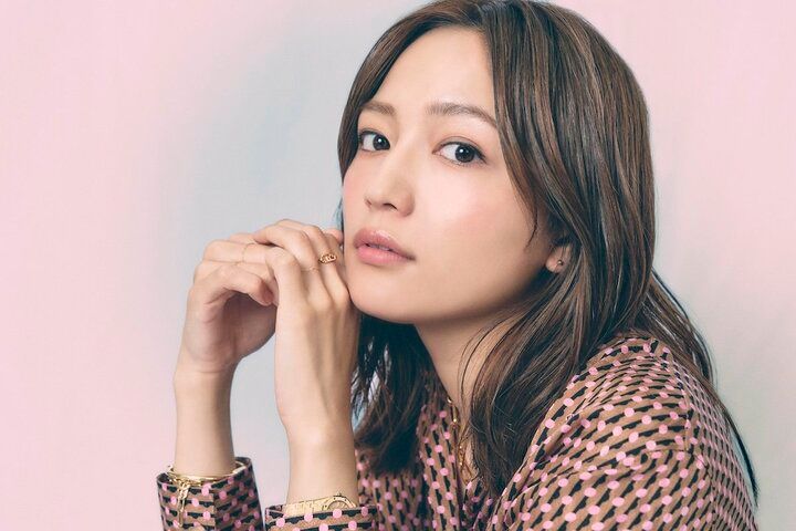 【写真・画像】川口春奈「反論したくなったことはあります」ゴシップ報道への本音を明かす『スキャンダルイブ』インタビュー 2枚目