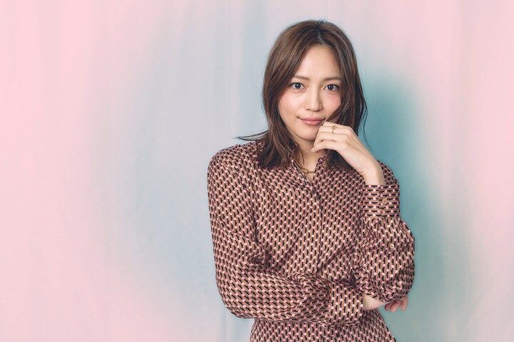 【写真・画像】川口春奈「反論したくなったことはあります」ゴシップ報道への本音を明かす『スキャンダルイブ』インタビュー 3枚目