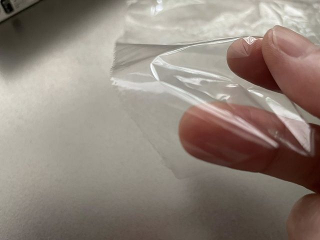 ダイソー ぴったりくっつく耐熱ラップ しっかり密着