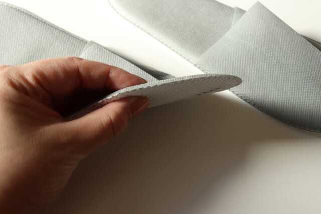 不織布スリッパ（2足、グレー） 底