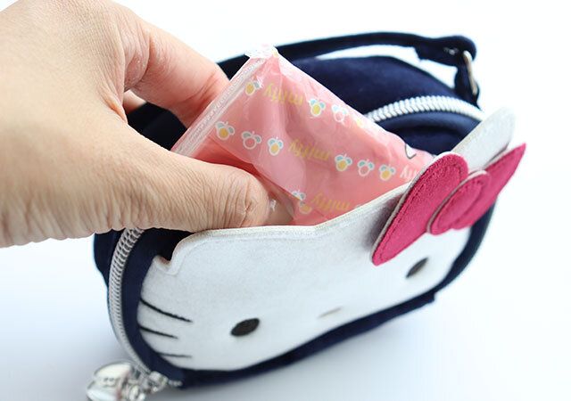 ブリルミーハローキティミニコスメポーチポケット