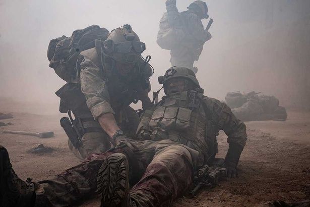 2006年、イラクの危険地帯ラマディを舞台とした『ウォーフェア 戦地最前線』 [c]2025 Real Time Situation LLC. All Rights Reserved.