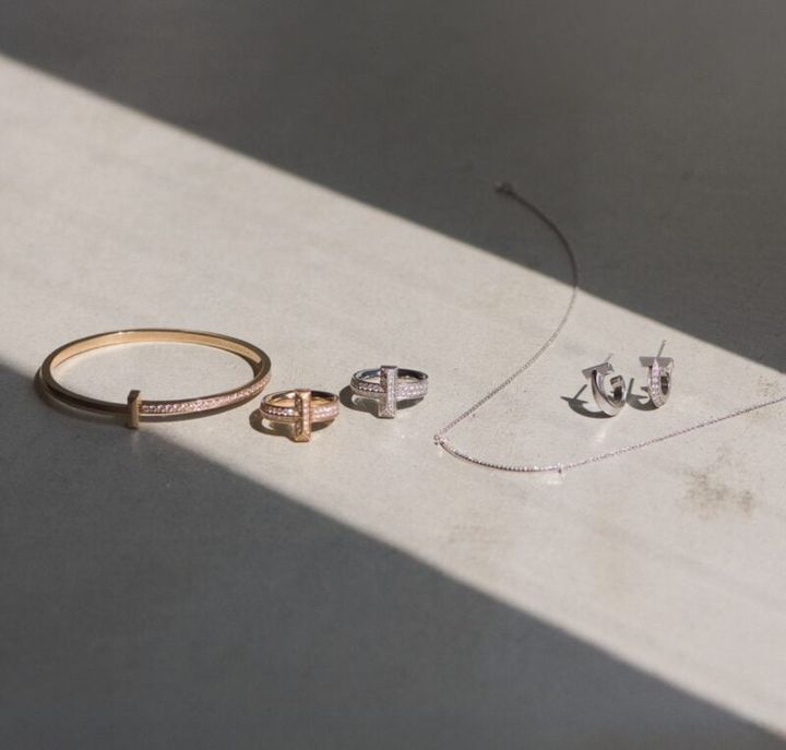 永遠の定番ジュエリー、ティファニーT