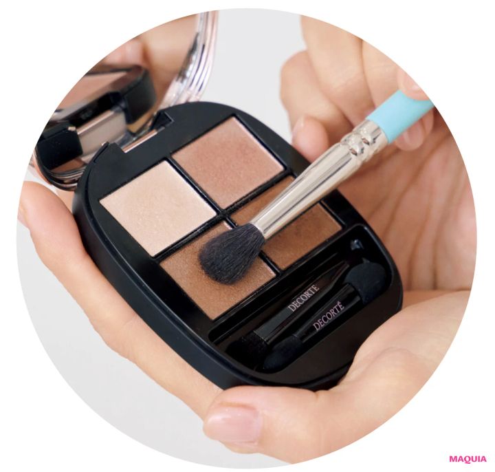 コスメデコルテ スキンシャドウ デザイニングパレット 01のメインで使う色