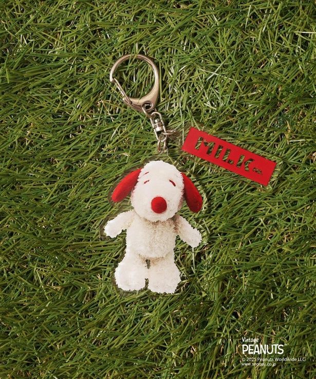 「アクリルキーホルダー」(1980円)