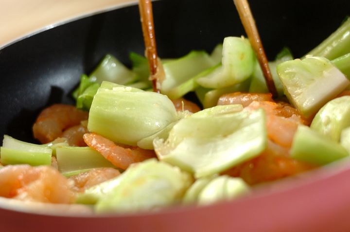 エビの塩炒めの作り方2