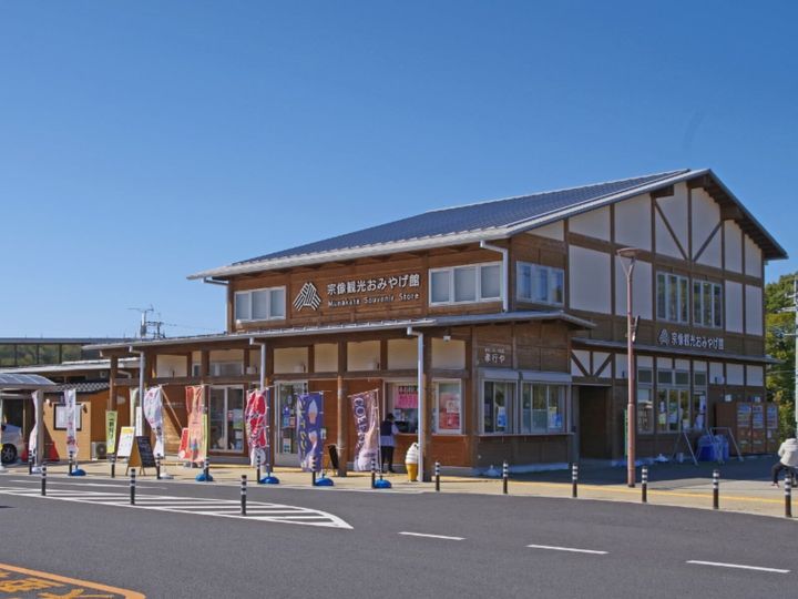 All About ニュース編集部が全国250人を対象に実施した「道の駅に関するアンケート」の調査結果から、特産品が楽しめると思う「福岡県の道の駅」ランキングを発表！ 2位「むなかた」を抑えた1位は？