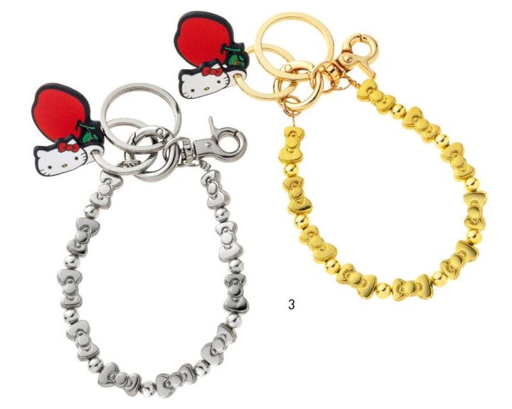 3.リボンビーズハンドルストラップ［H14.5×W6］各¥6,490（すべてスピック&スパン／スピック＆スパン ルミネ有楽町店）※2026年1月上旬から中旬発売予定