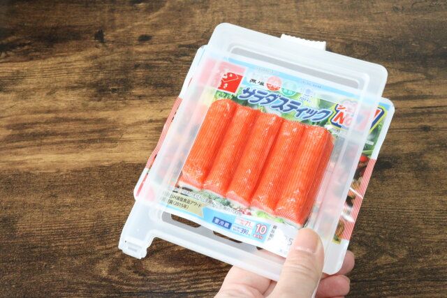 セリアのハム＆ベーコン保存クリップはカニカマの保存におすすめ