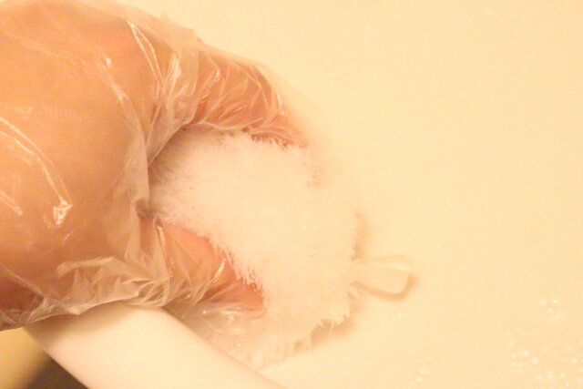 ダイソーの掃除に使える備蓄用個包装手袋（30セット）