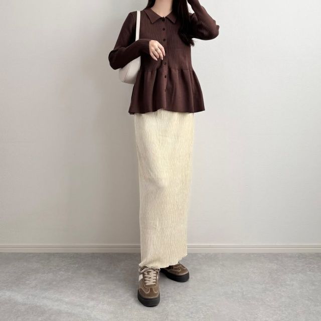 GU「ベロアスニーカー」