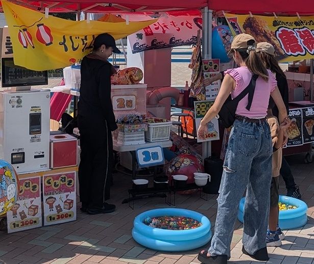 会場には縁日もずらり