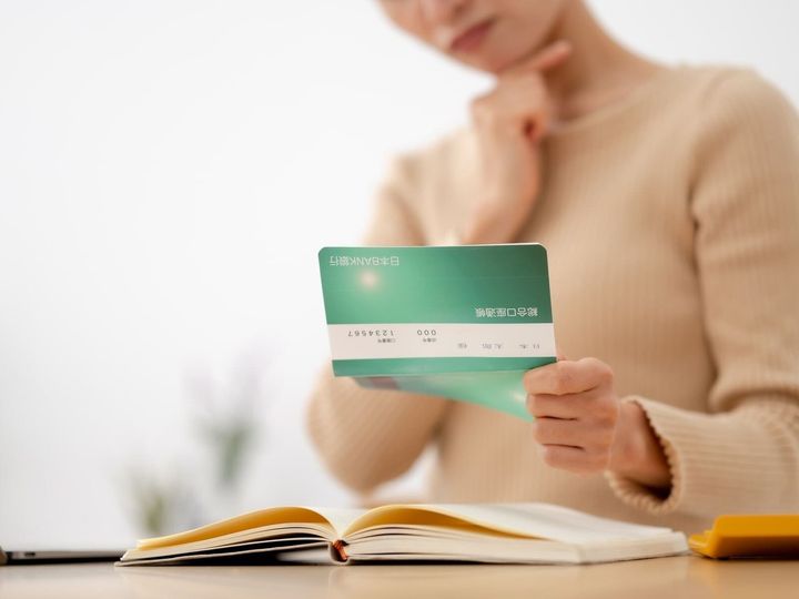 All About ニュース編集部は「毎月の支出額・内訳」に関するアンケート調査を実施しました。回答者の生活費の内訳から見えてくる家計事情とは？ 本記事では東京都調布市在住・34歳女性の回答を紹介します。