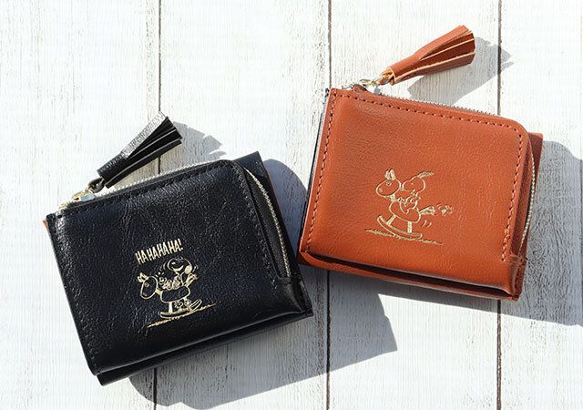 宝島社ムック付録のSNOOPYのYEAR OF THE HORSE MINI WALLET3