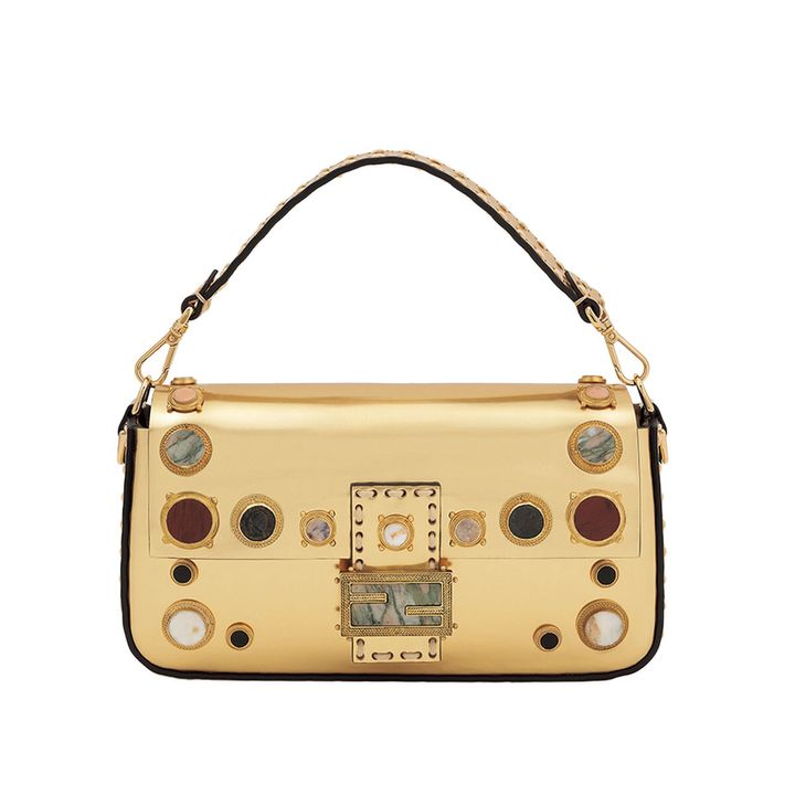 14-bag-fendi-251023.jpg