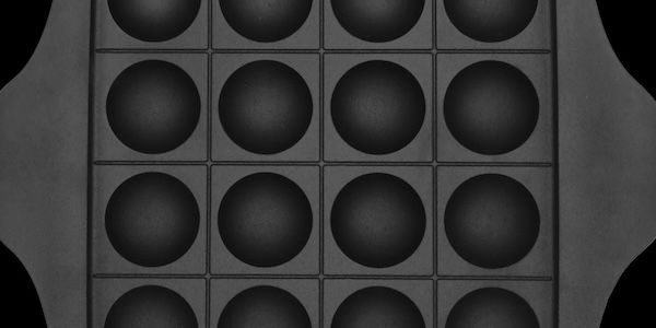 家庭で専門店のカリとろ食感を再現！及源鋳造が渾身のたこ焼き器「てつだこ」を新発売