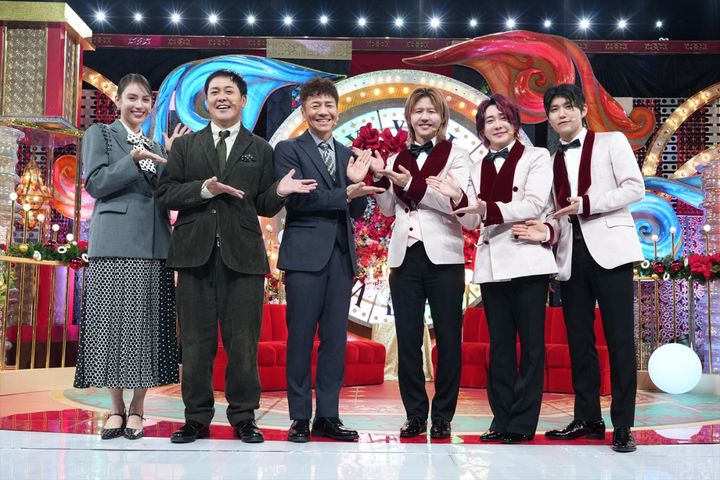 12月24日放送の『Happy MUSIC アワー!!!』より （C）日本テレビ width=