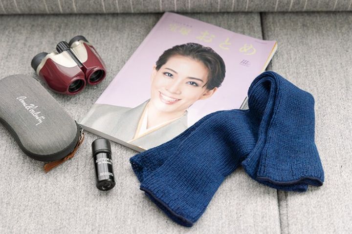 しっかり楽しむための「観劇グッズ」